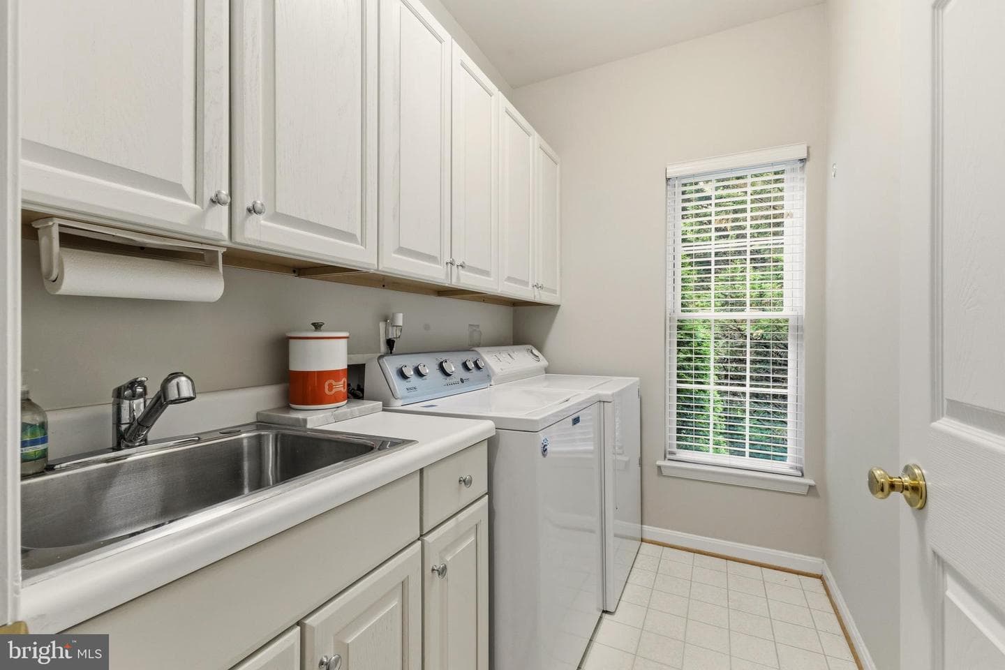 15187 Windy Hollow Circle photo 17