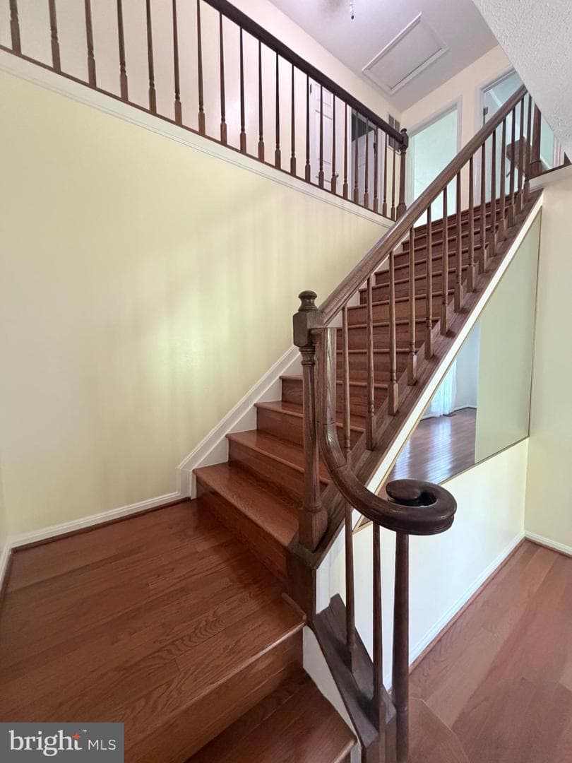 6001 River Forest Drive photo 3