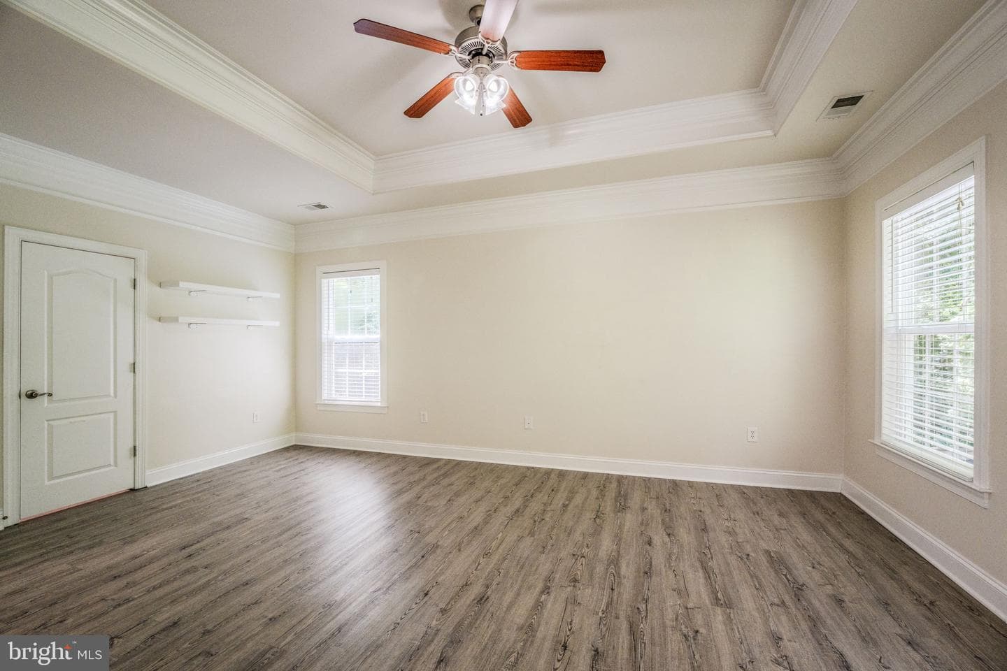 7812 Lake Drive photo 18