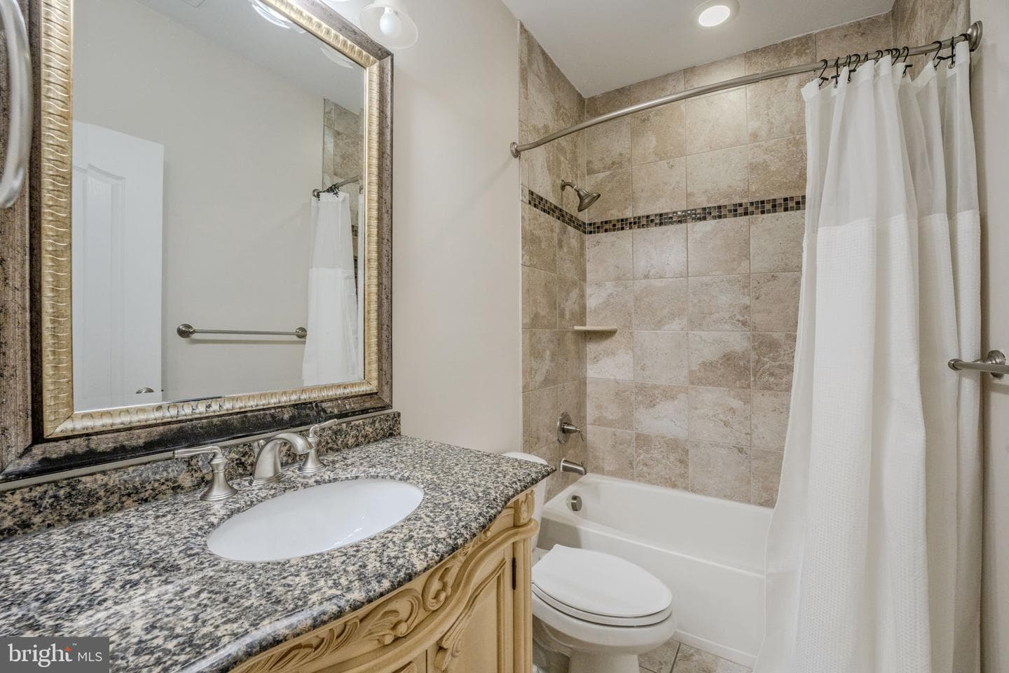 7812 Lake Drive photo 24