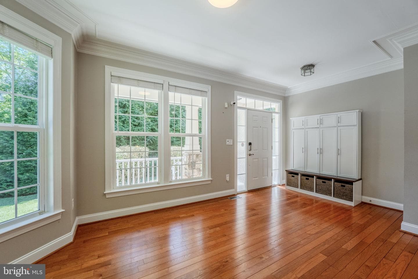 7812 Lake Drive photo 4