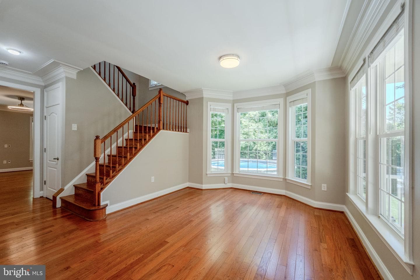 7812 Lake Drive photo 5