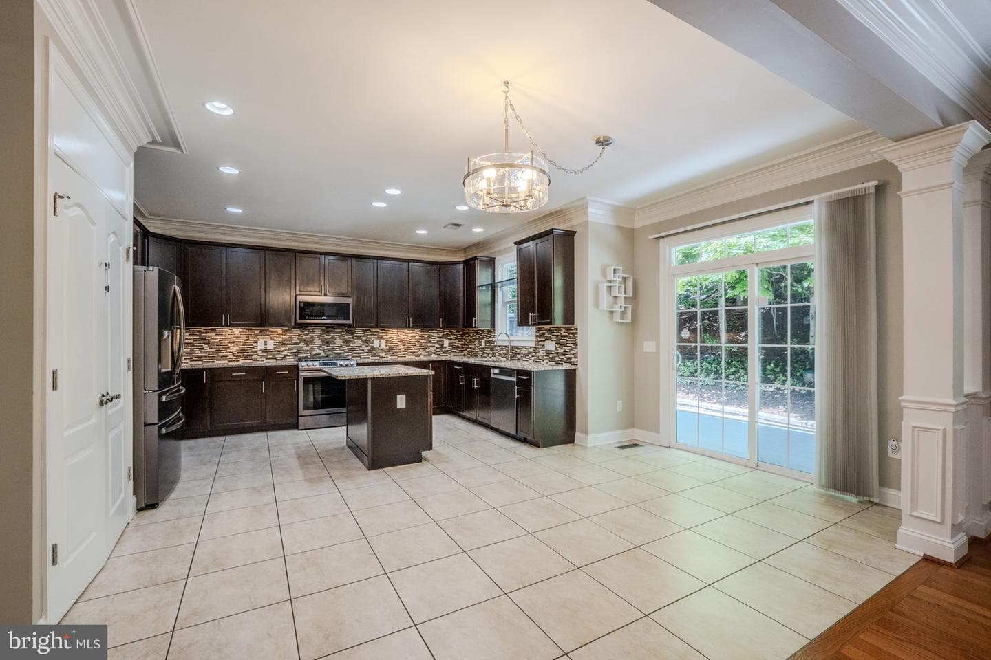 7812 Lake Drive photo 9