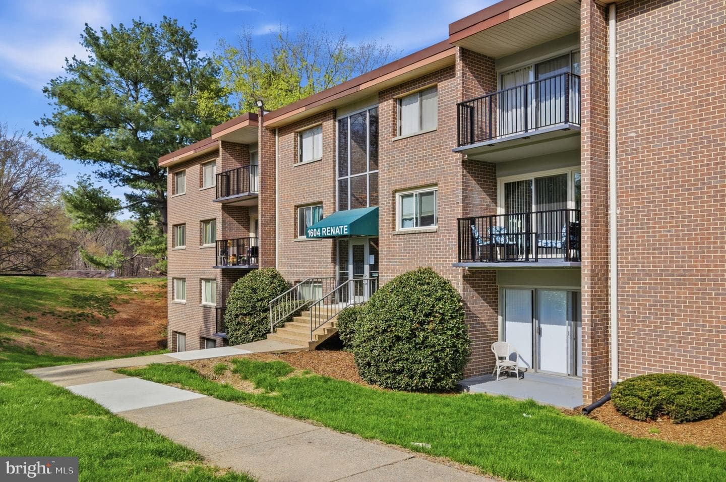 1604 Renate Drive #203 photo 1
