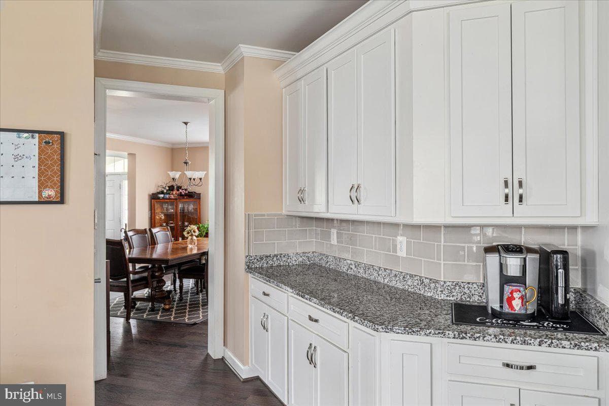 12137 Hickory Falls Court photo 27