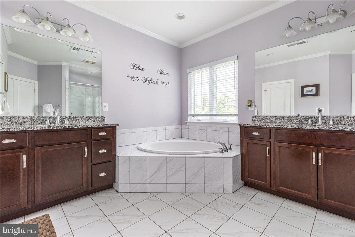 12137 Hickory Falls Court photo 7