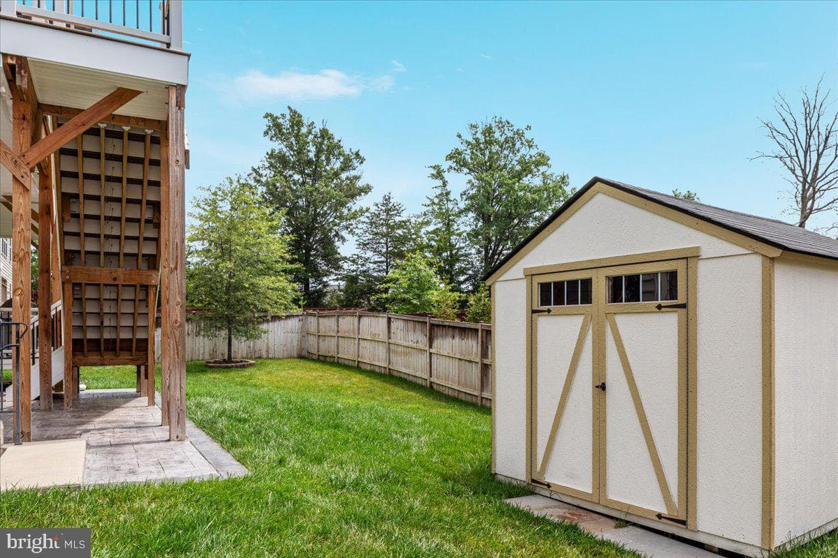 12137 Hickory Falls Court photo 70