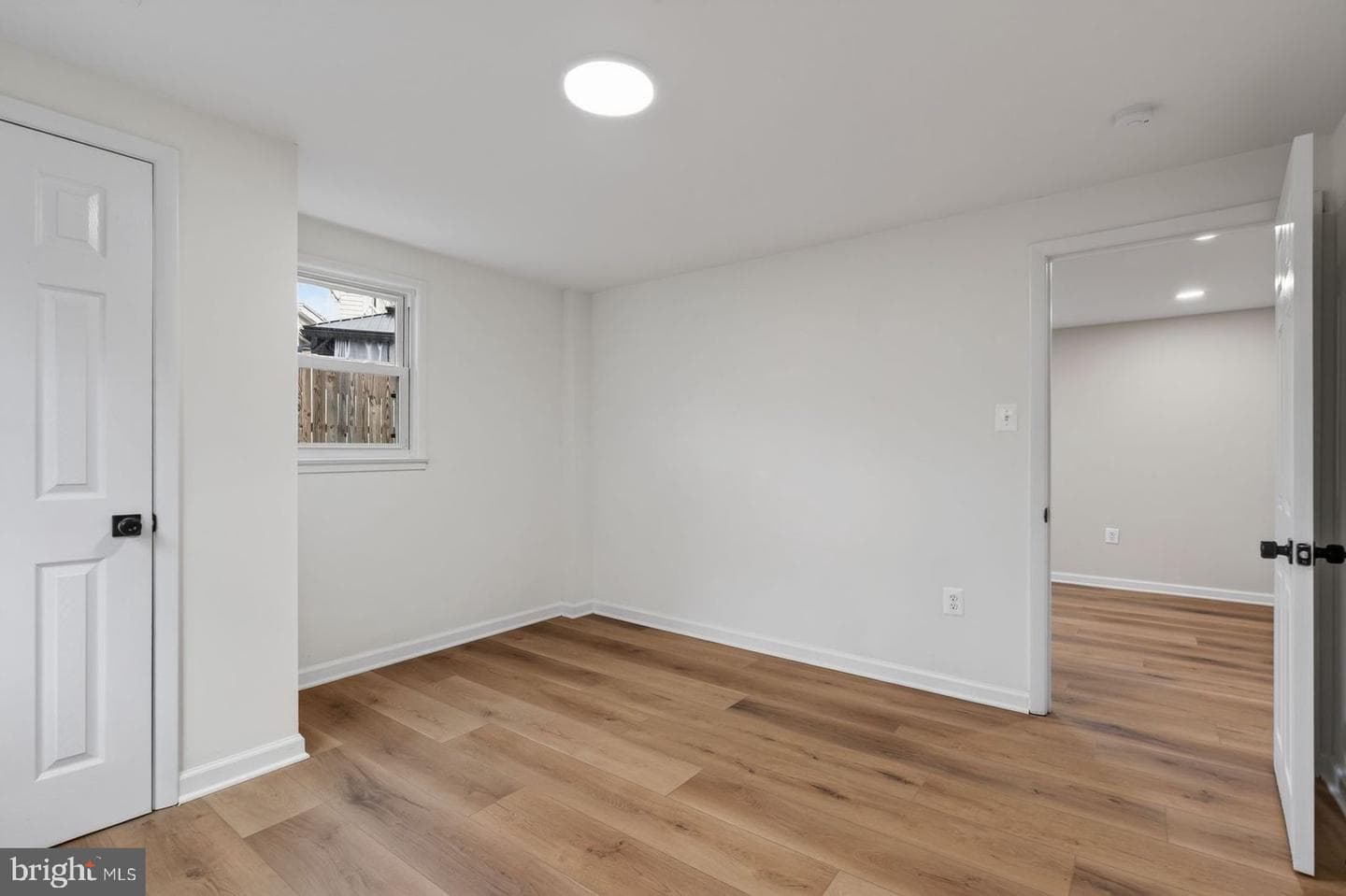 9927 Portsmouth Road photo 39