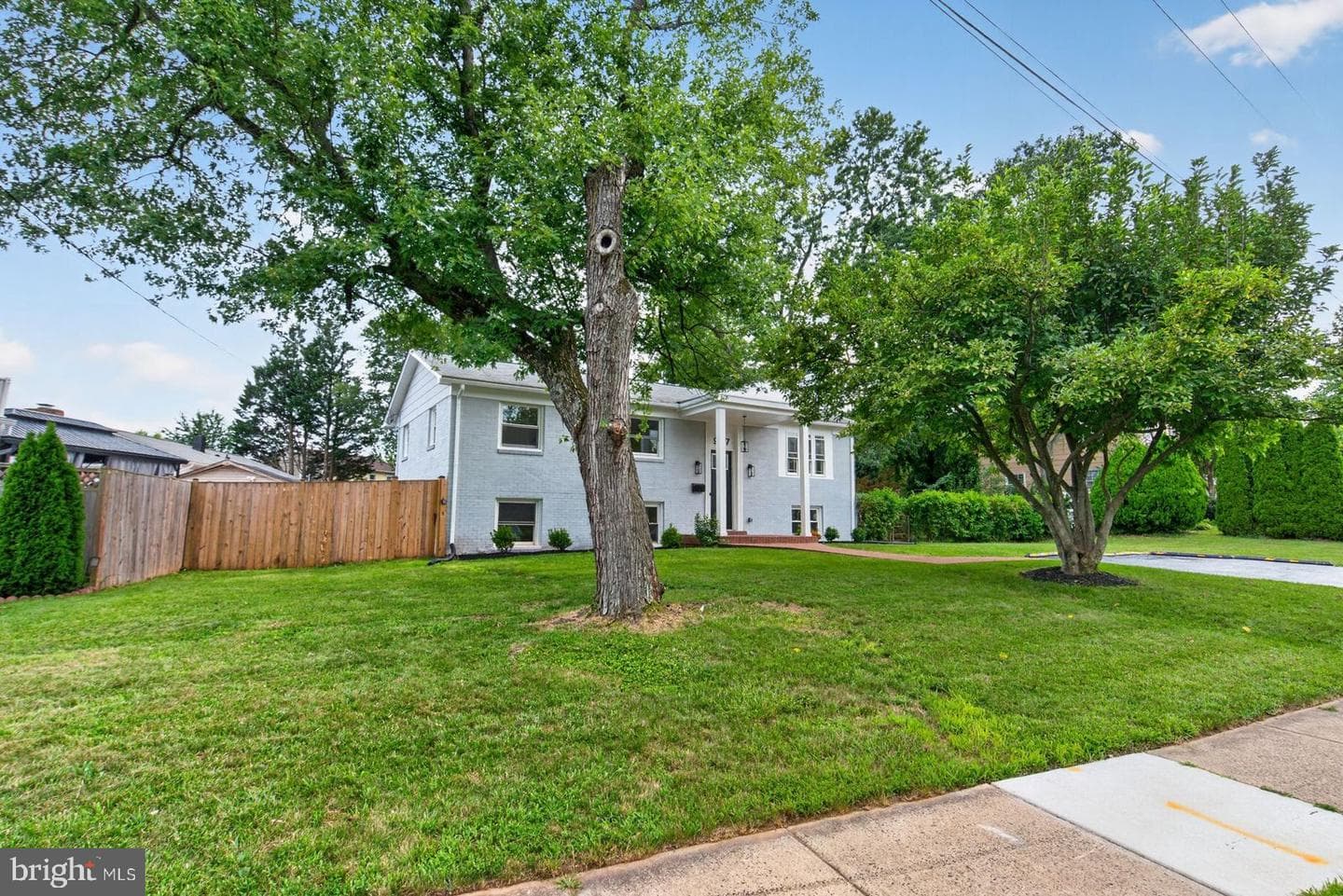 9927 Portsmouth Road photo 5