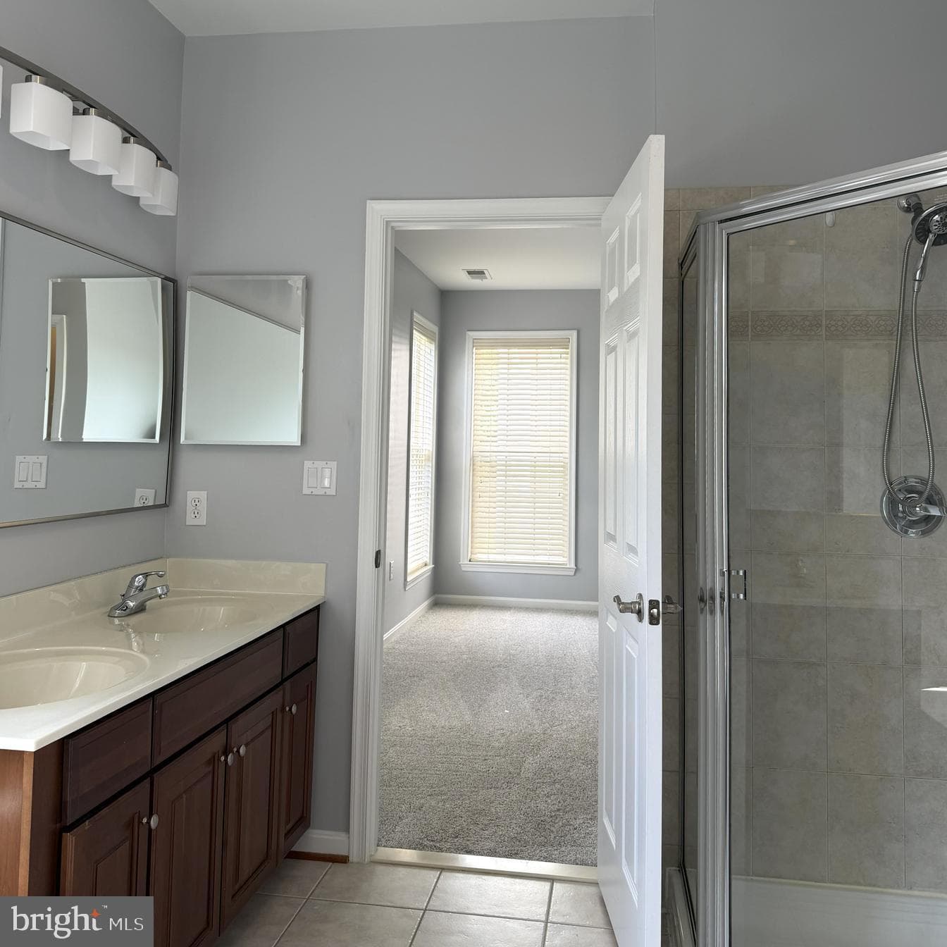 6765 Hampton Bay Lane photo 13
