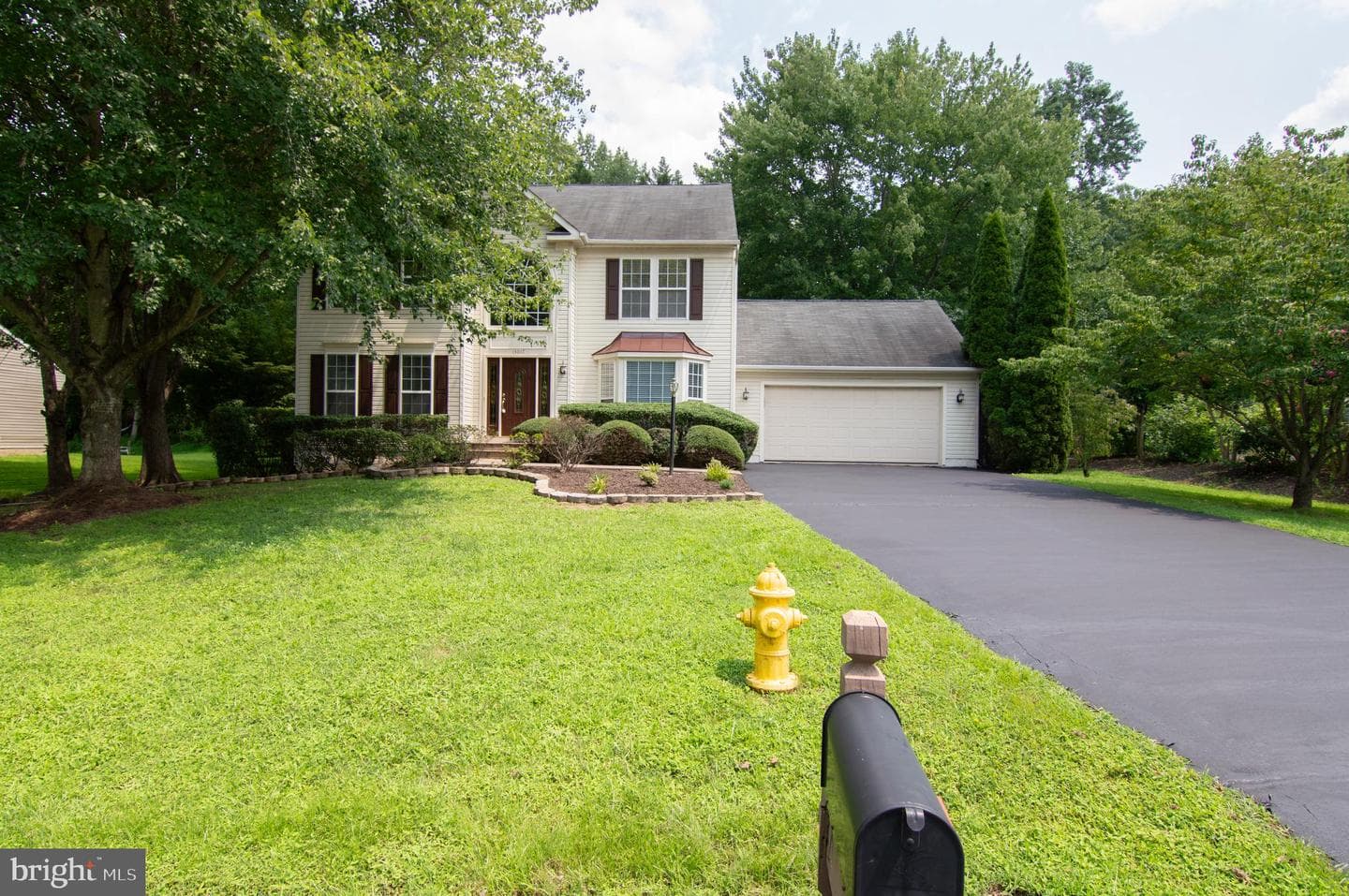 13017 Champlain Drive photo 5