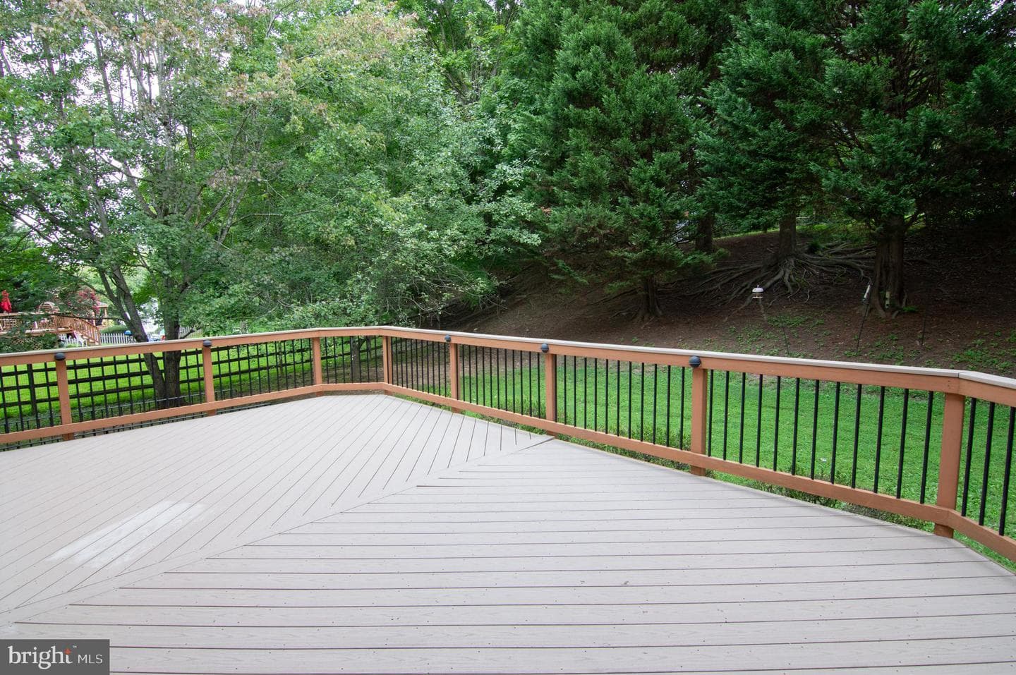 13017 Champlain Drive photo 7