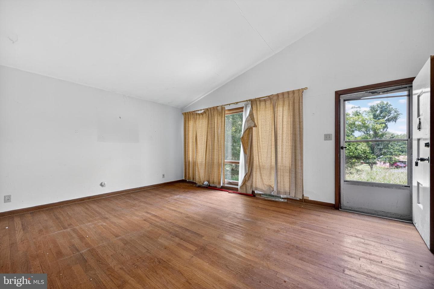 115 Grandview Drive photo 35