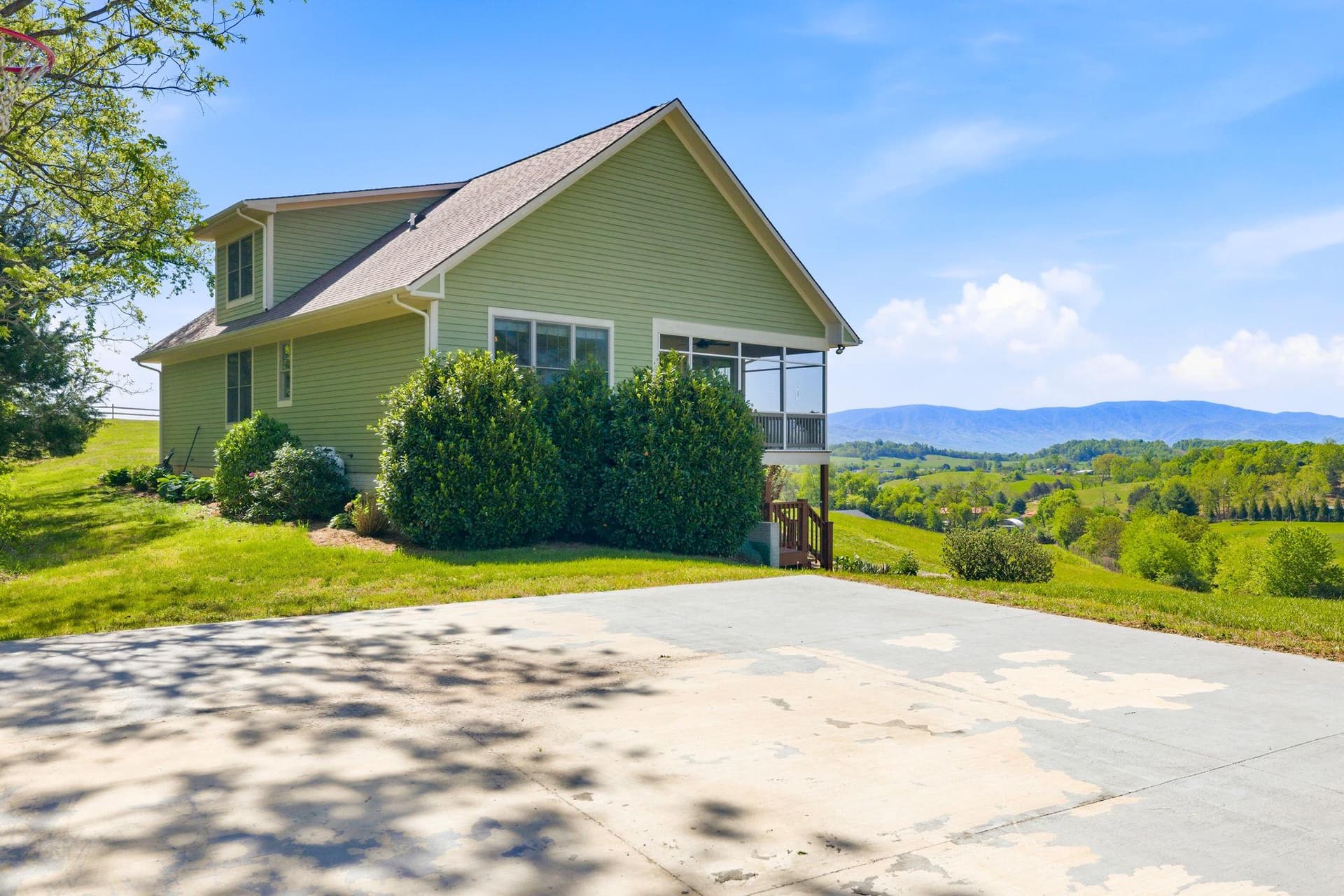 60 Great Valley Lane photo 12
