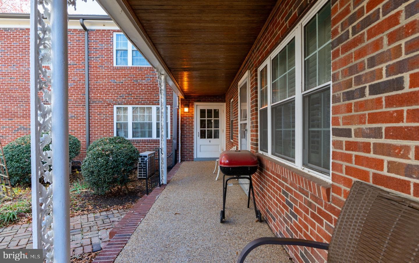 4050 Forest Hill Ave #10 photo 8