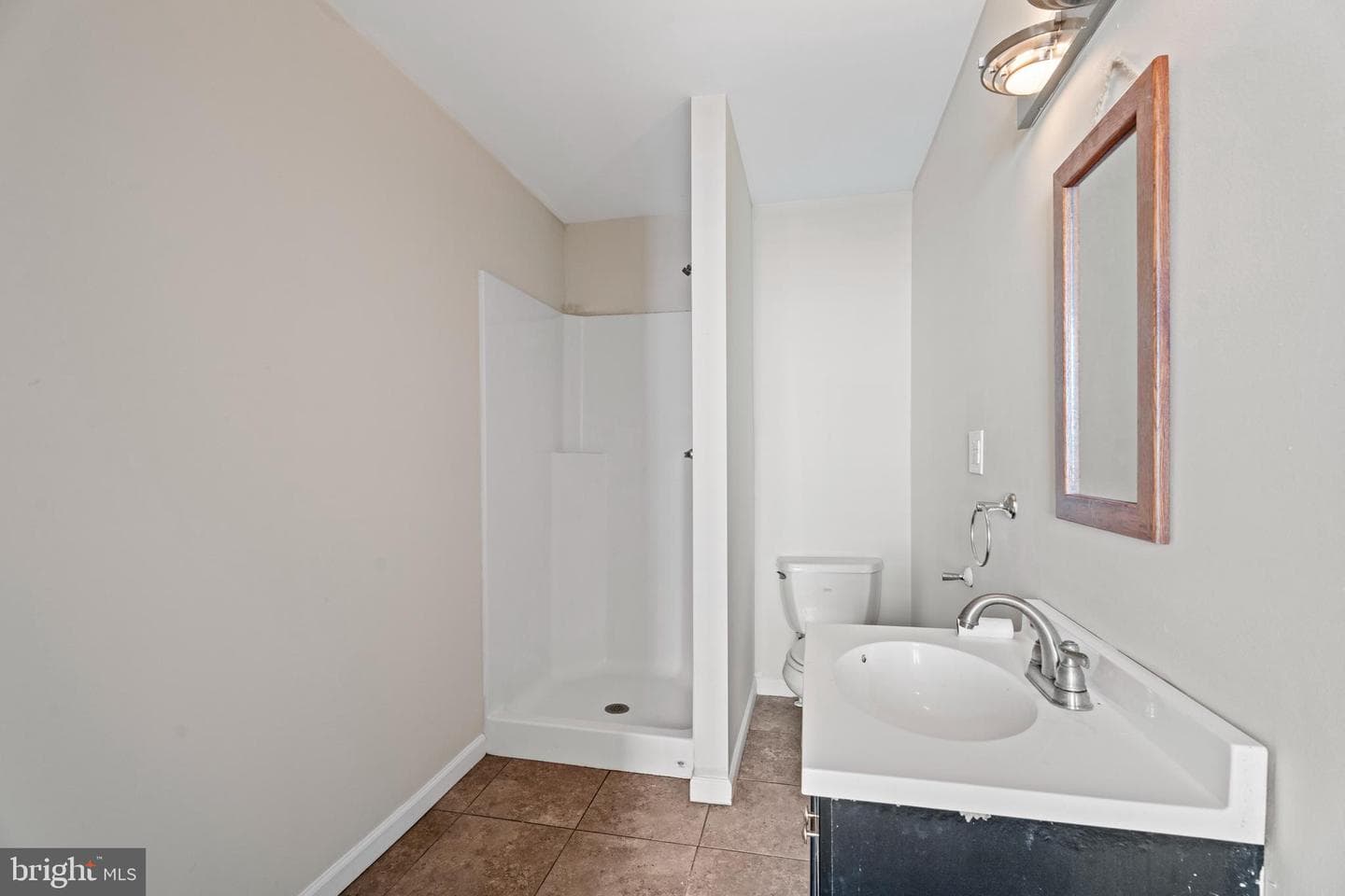 208 Brandon Road photo 14