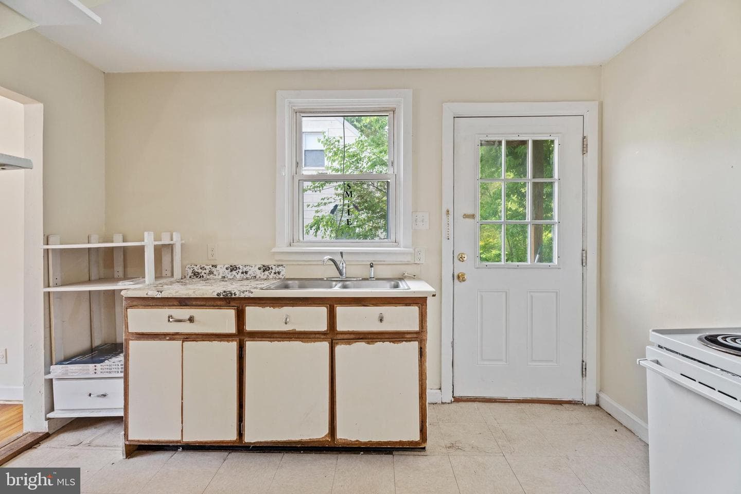 208 Brandon Road photo 16