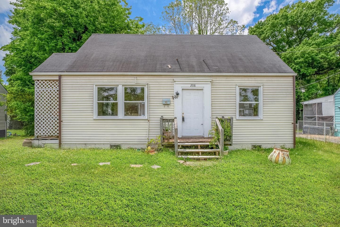 208 Brandon Road photo 6