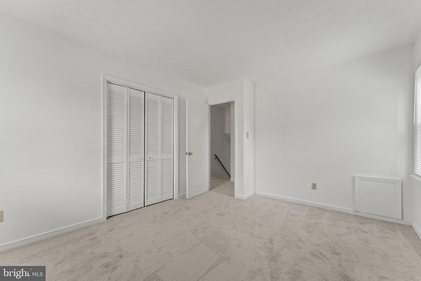 4602 H Whiting Circle photo 16