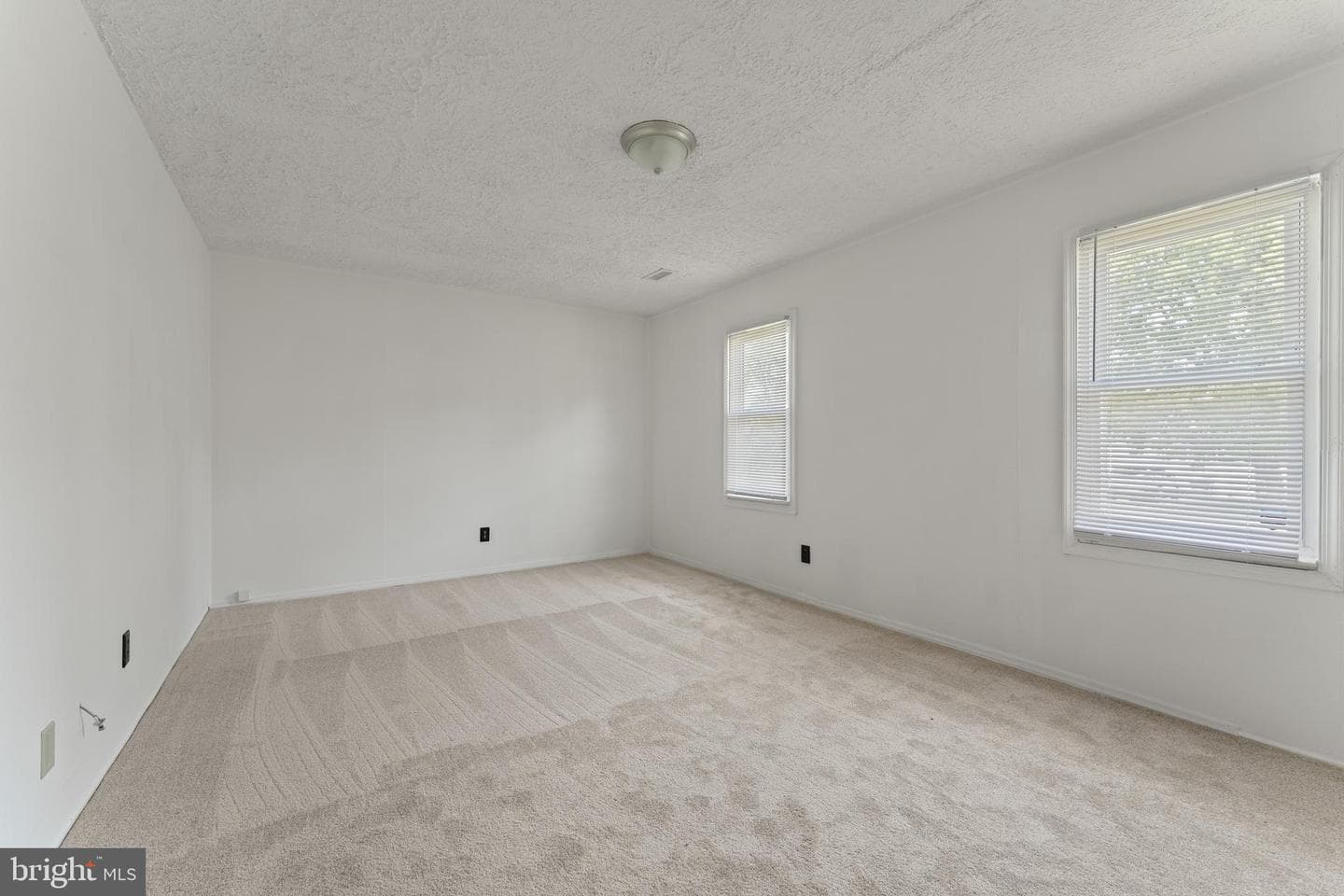 4602 H Whiting Circle photo 24