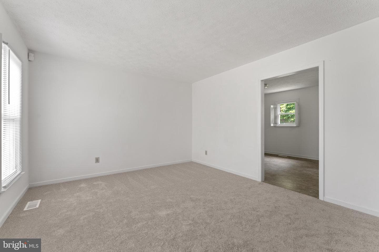 4602 H Whiting Circle photo 5