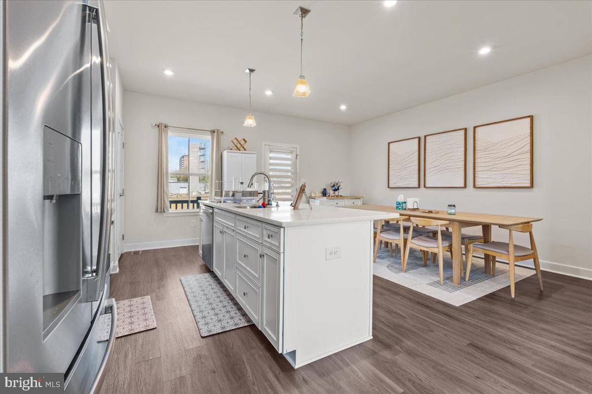 2037 Tobacco Mill Street photo 6