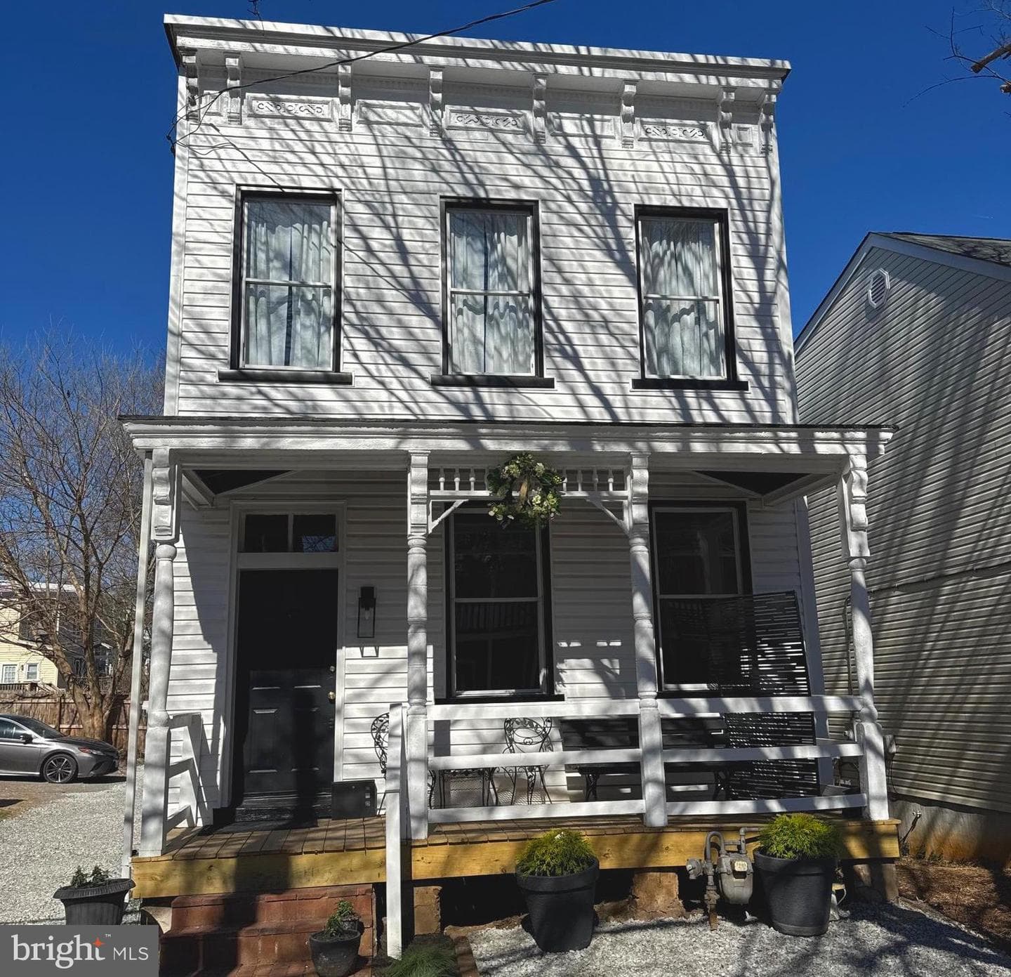 810 N Harrison Street photo 1