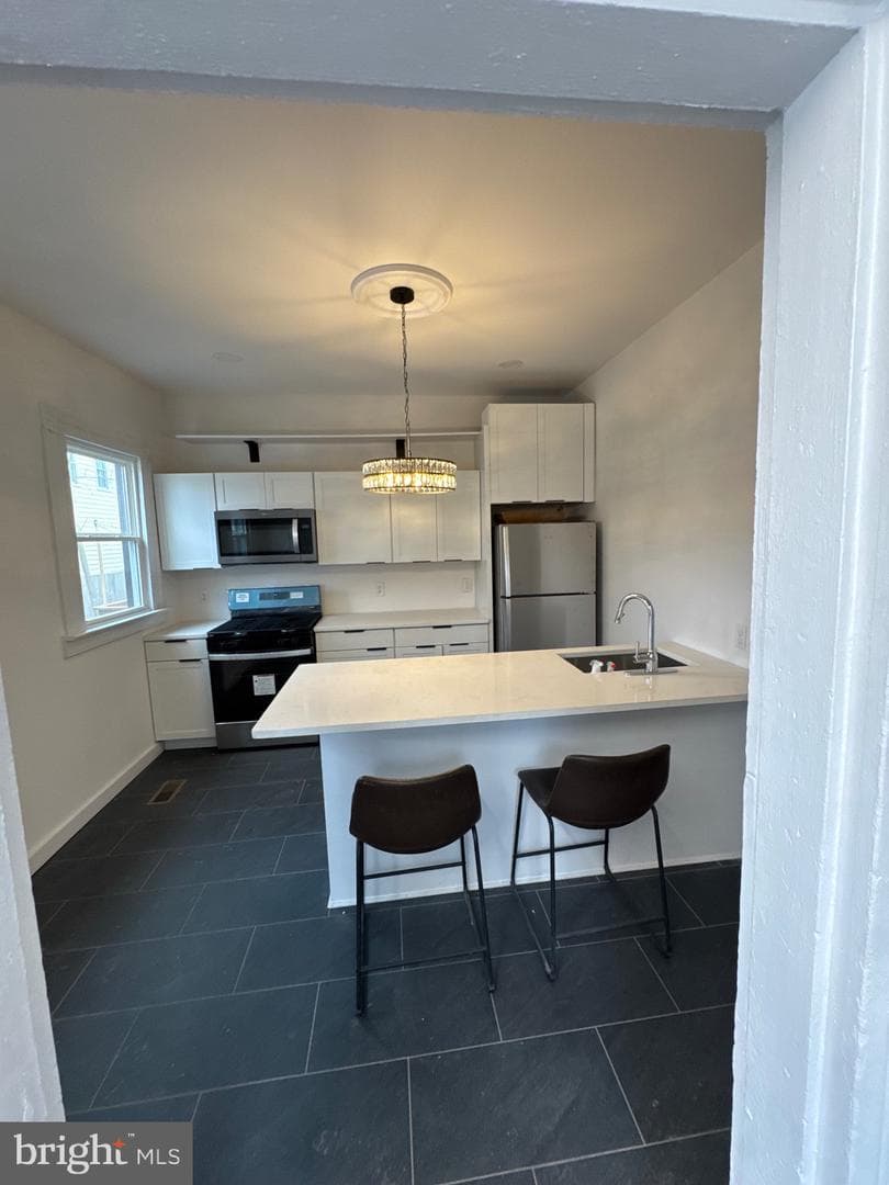 810 N Harrison Street photo 2