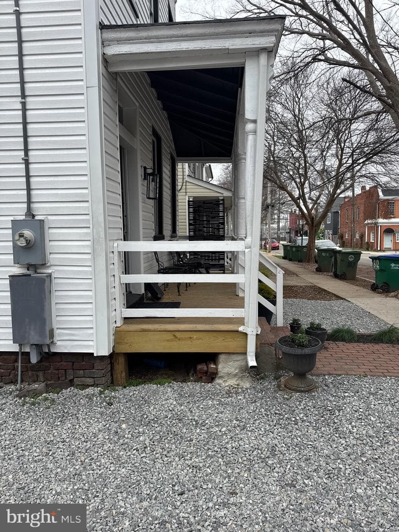 810 N Harrison Street photo 26