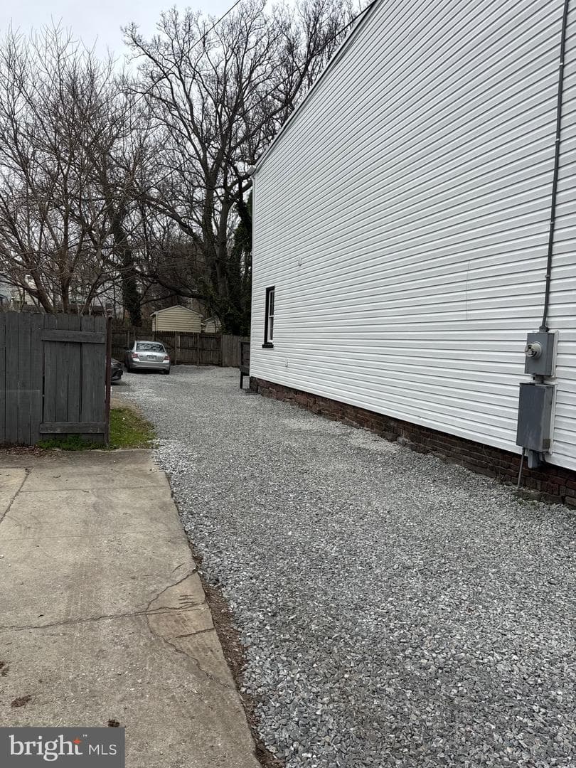 810 N Harrison Street photo 27