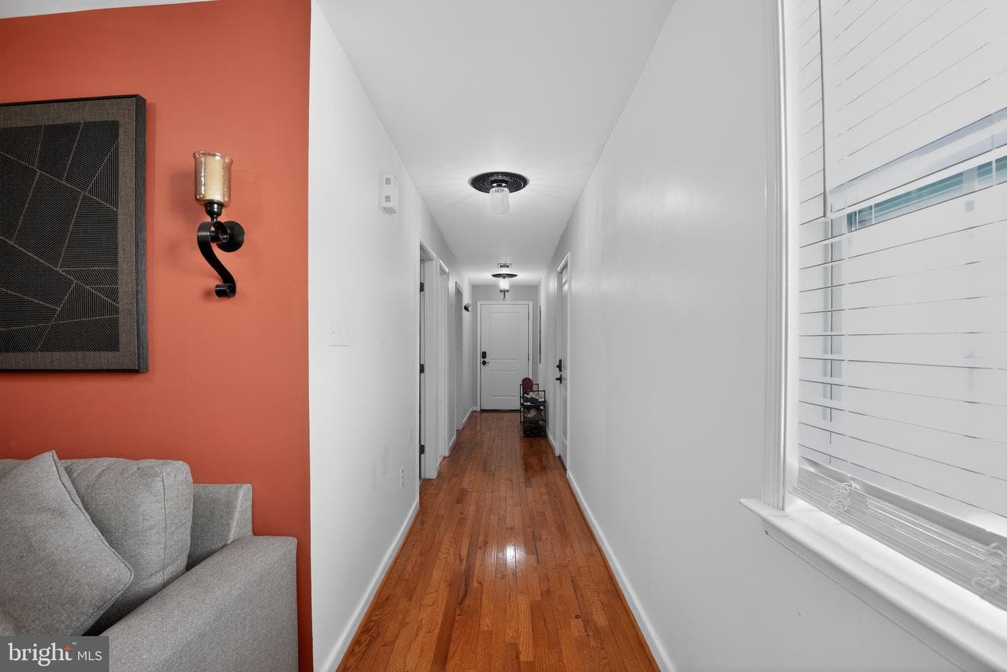 2012 Newbourne Street photo 7