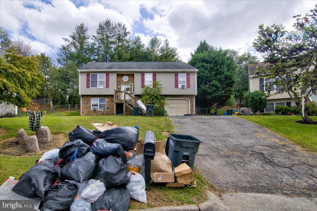 344 Elm Street photo 32
