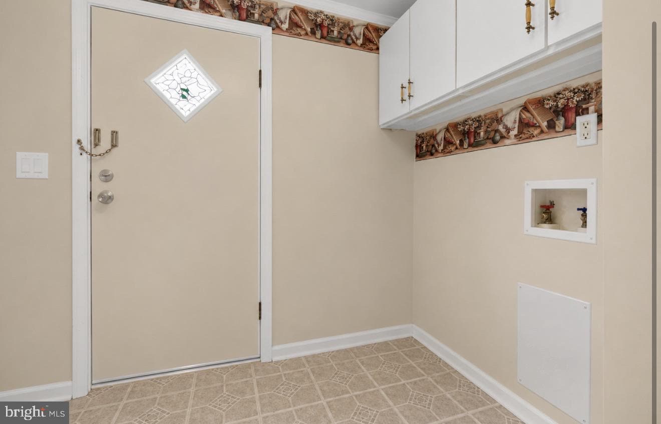 1382 Walnut Shell Dr photo 11