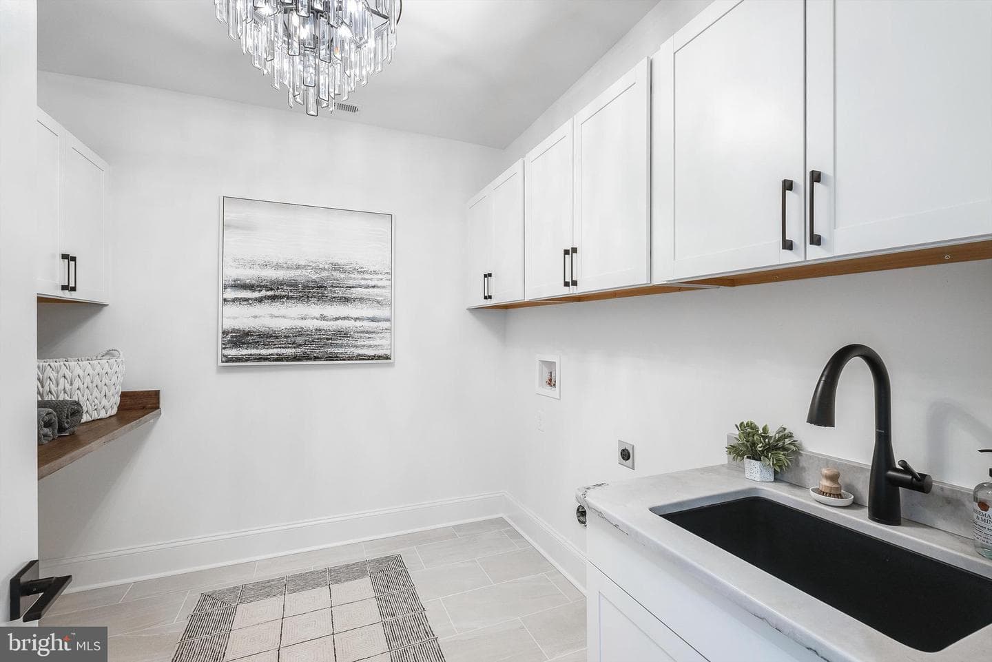 3170 Wellsleigh photo 40
