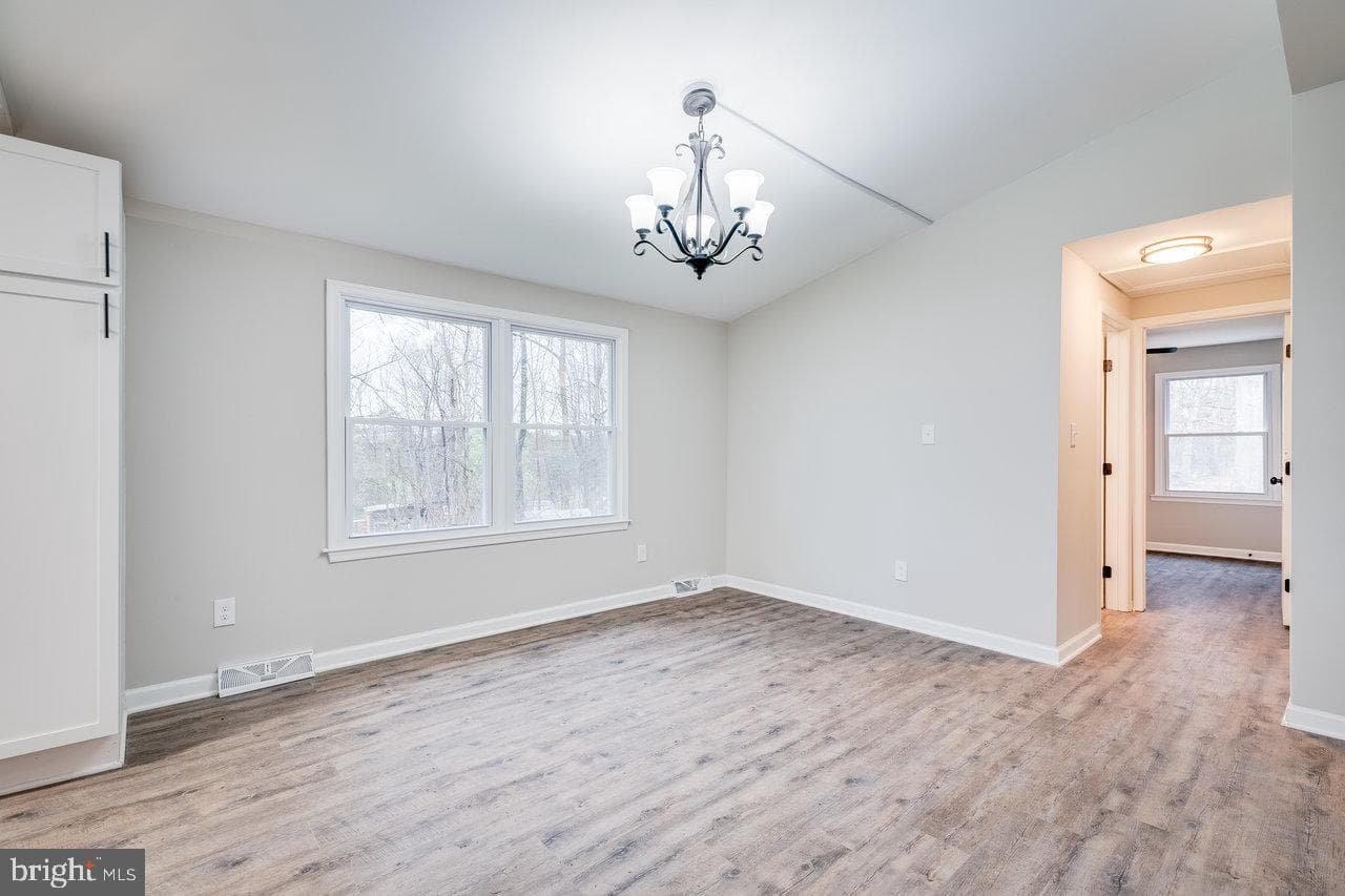 9031 Dolphin Lane photo 11