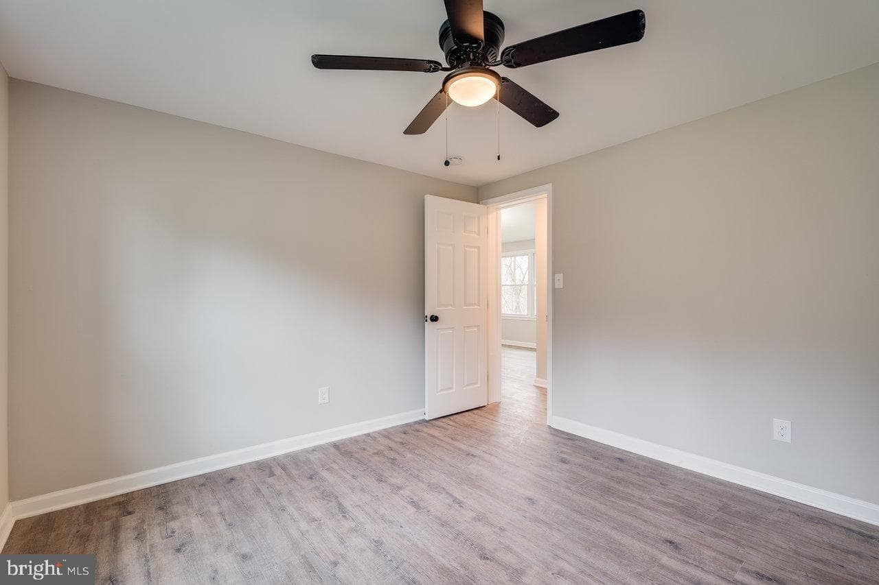 9031 Dolphin Lane photo 8