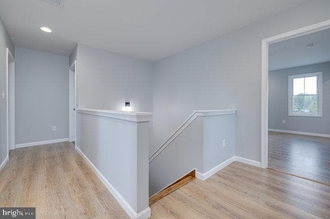 148 Belvedere Street photo 46