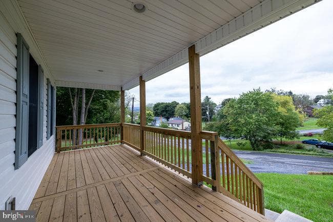 148 Belvedere Street photo 55