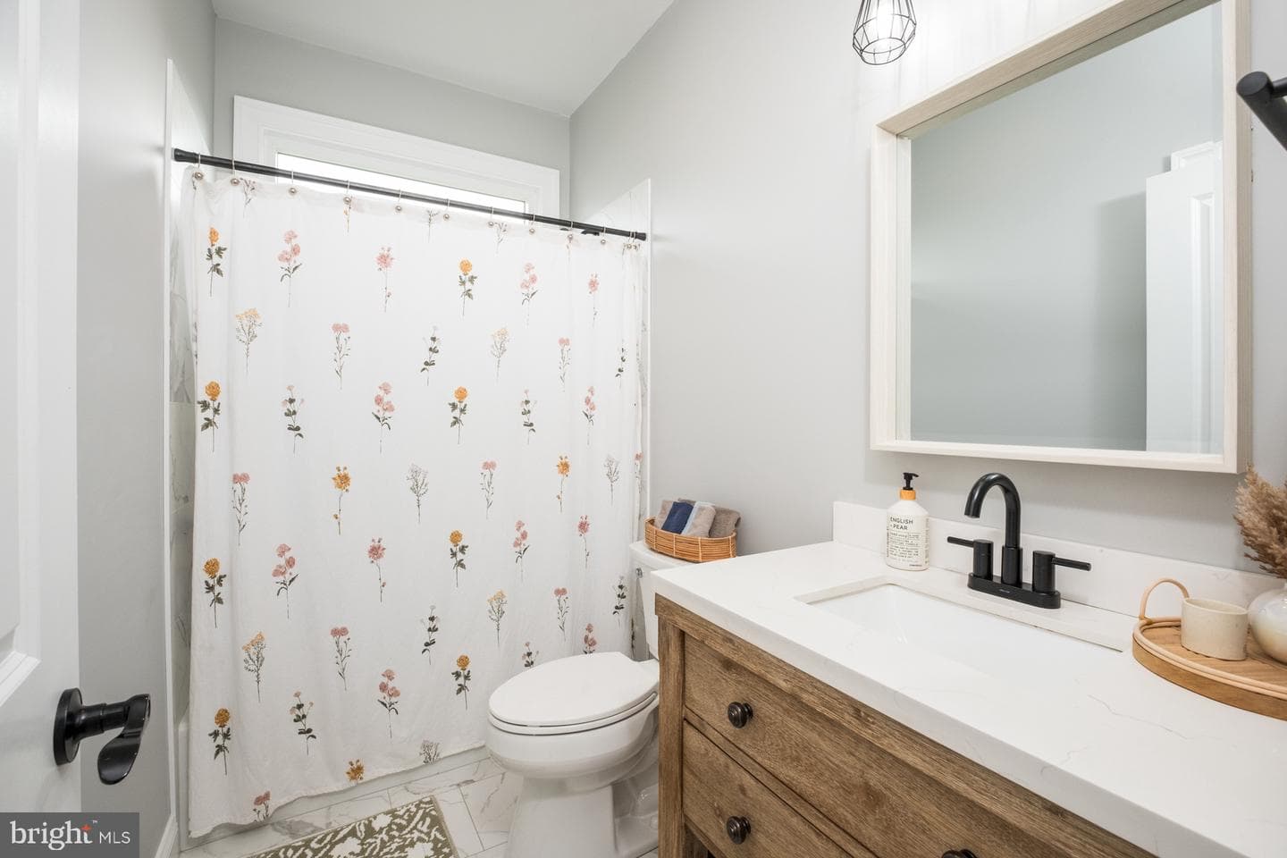 303 Bartley Street photo 35