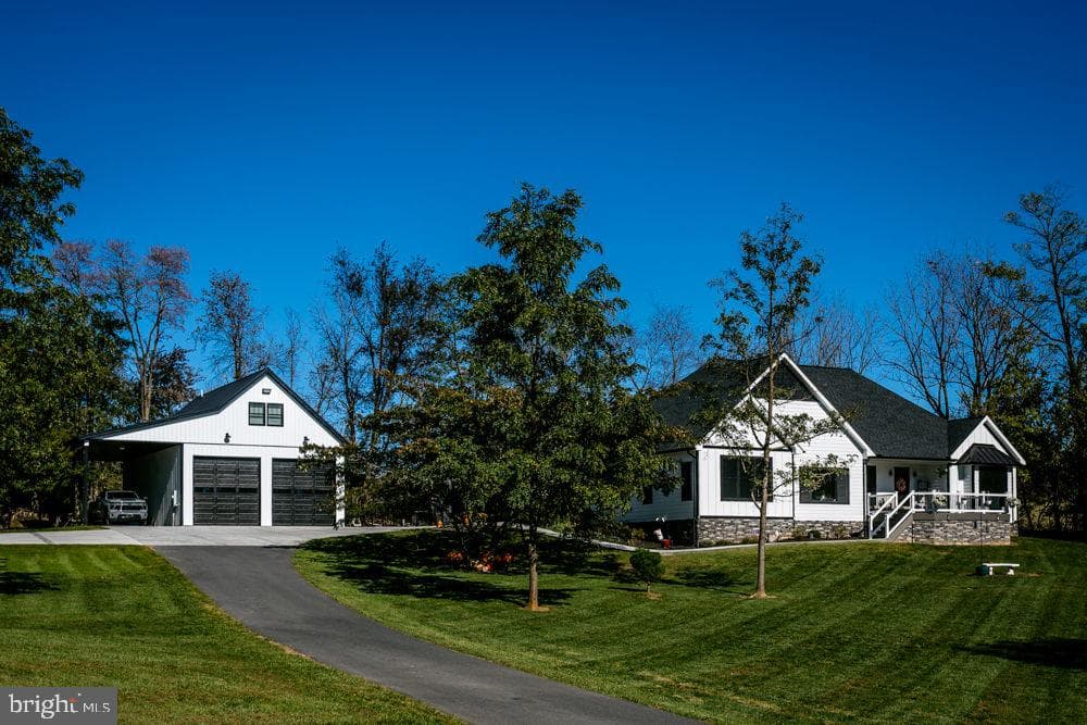 3606 Winsinger Drive, Broadway