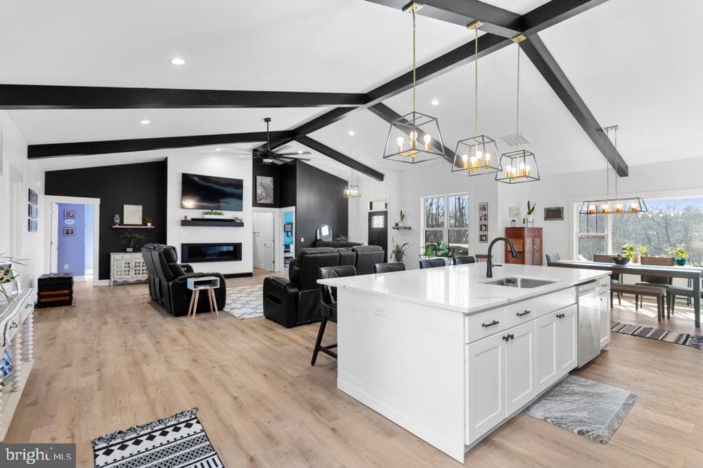 3606 Winsinger Drive photo 8