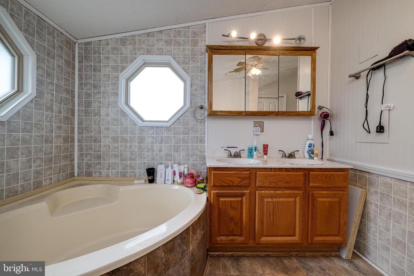 1734 Rolling Creek Lane photo 25