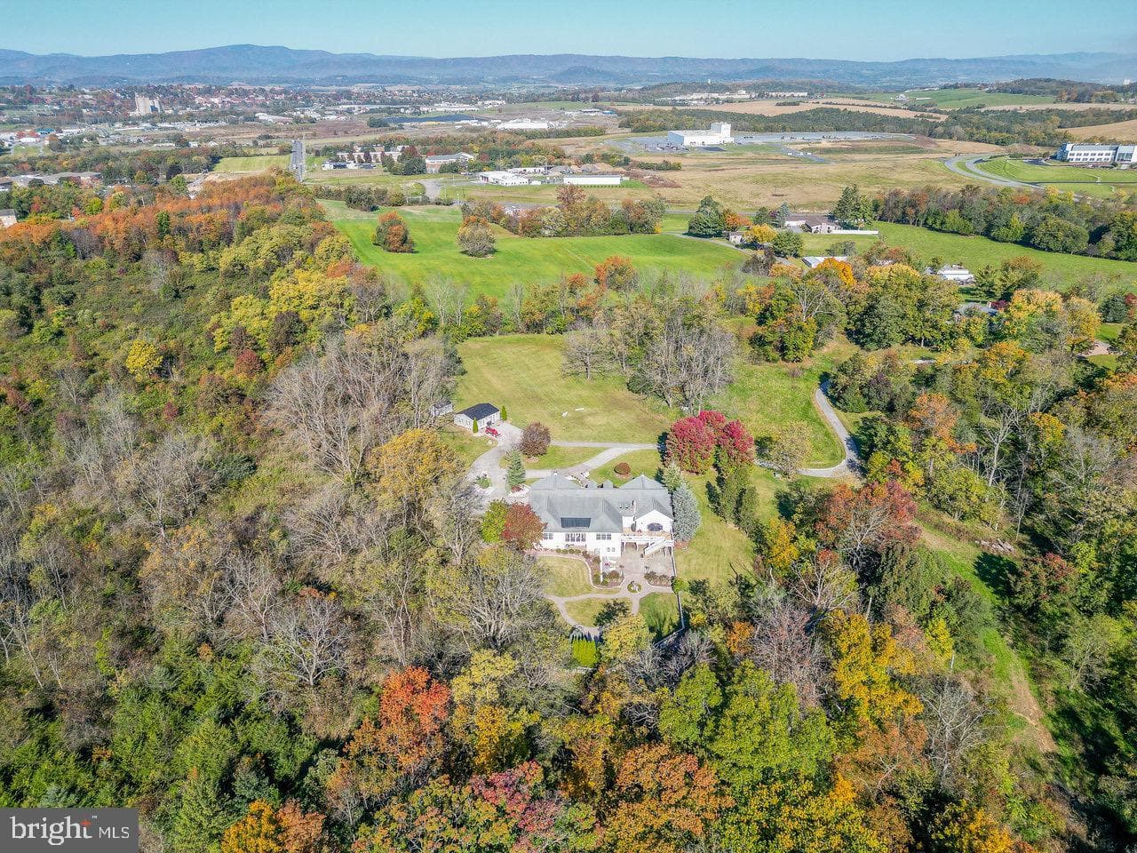 272 Skyview Lane photo 80