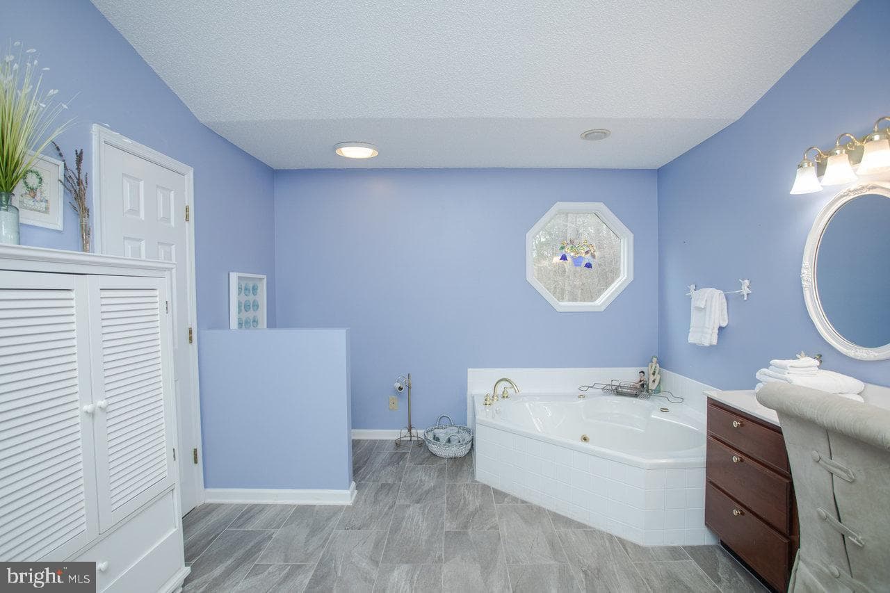 249 Pheasant Road photo 56