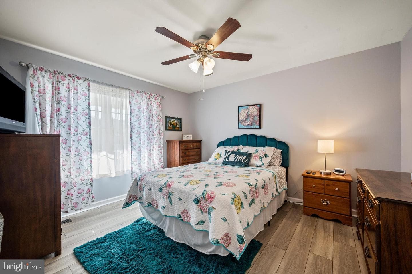 4470 Wiltshire Street photo 19