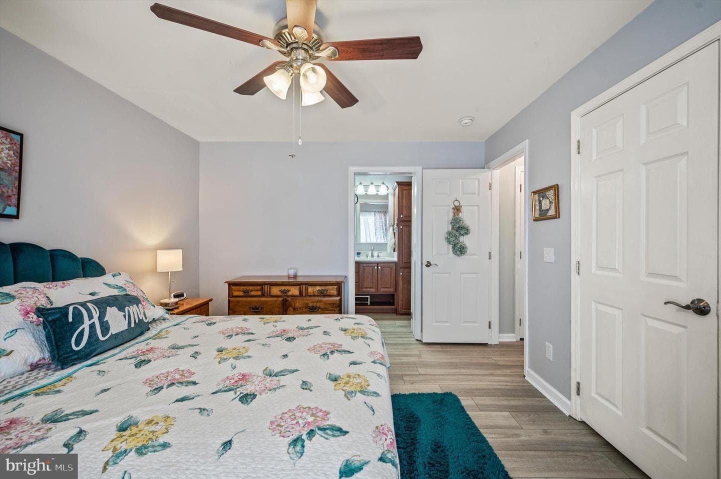 4470 Wiltshire Street photo 20