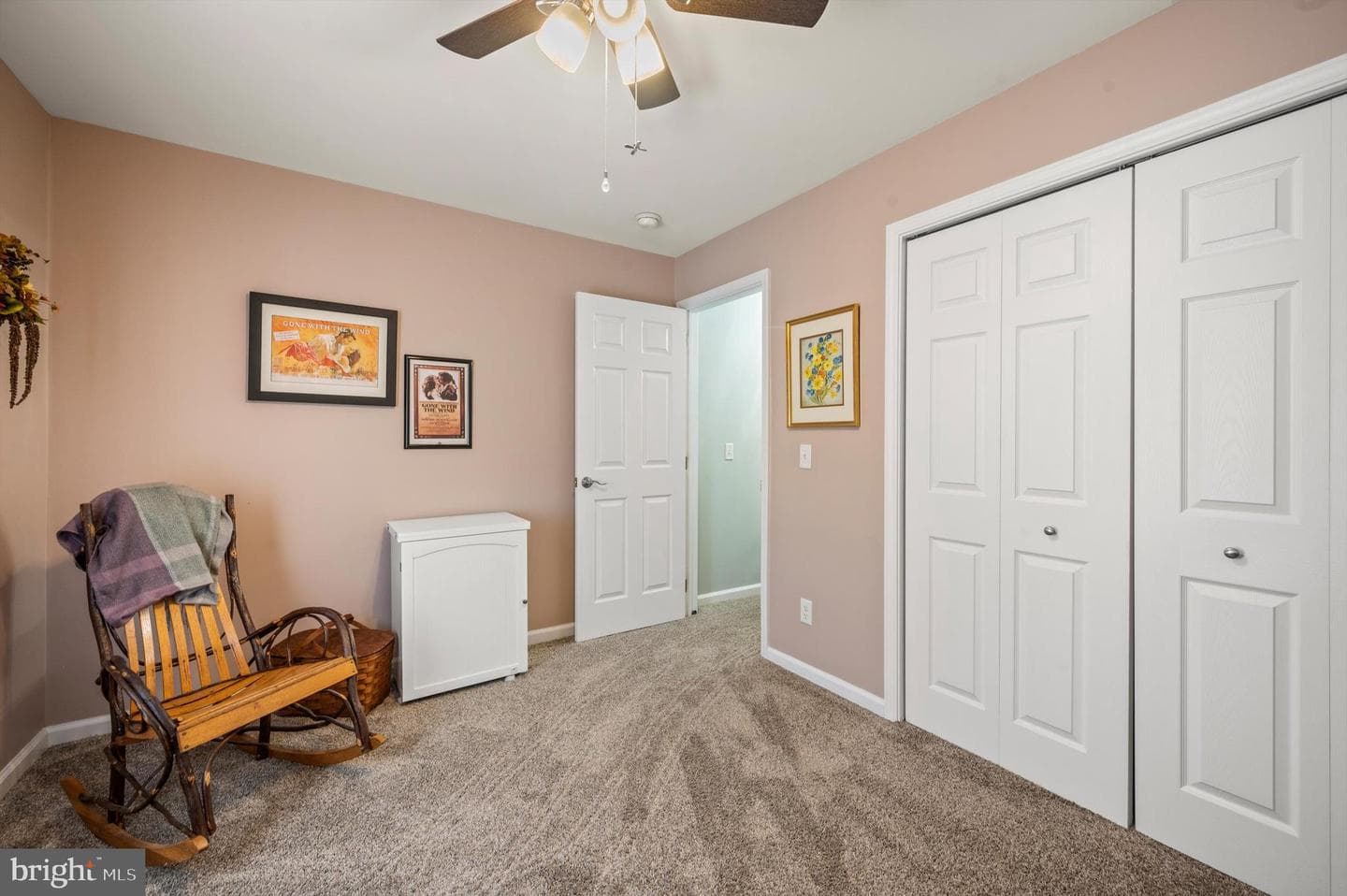 4470 Wiltshire Street photo 28