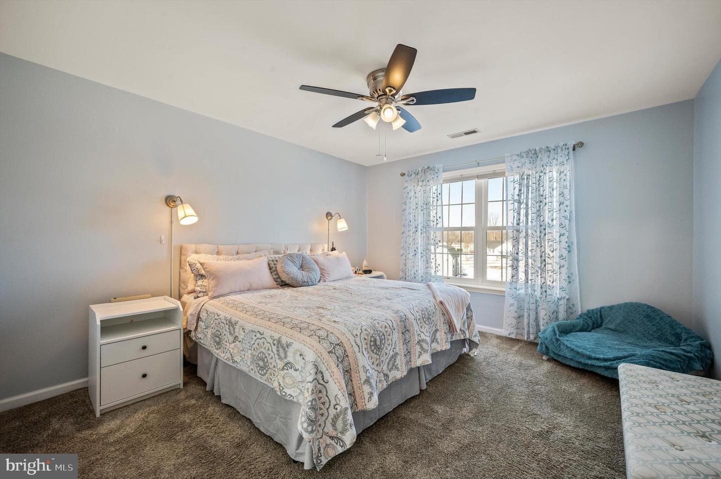 4470 Wiltshire Street photo 29
