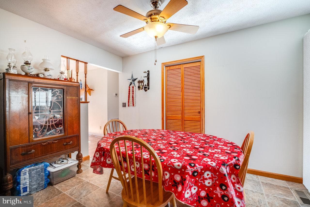 15573 Evergreen Valley Road photo 13