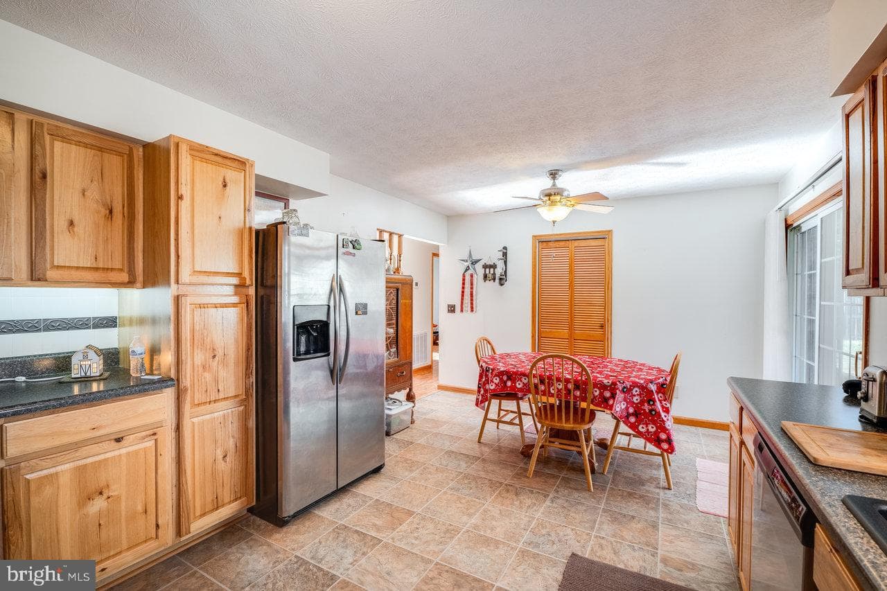 15573 Evergreen Valley Road photo 20